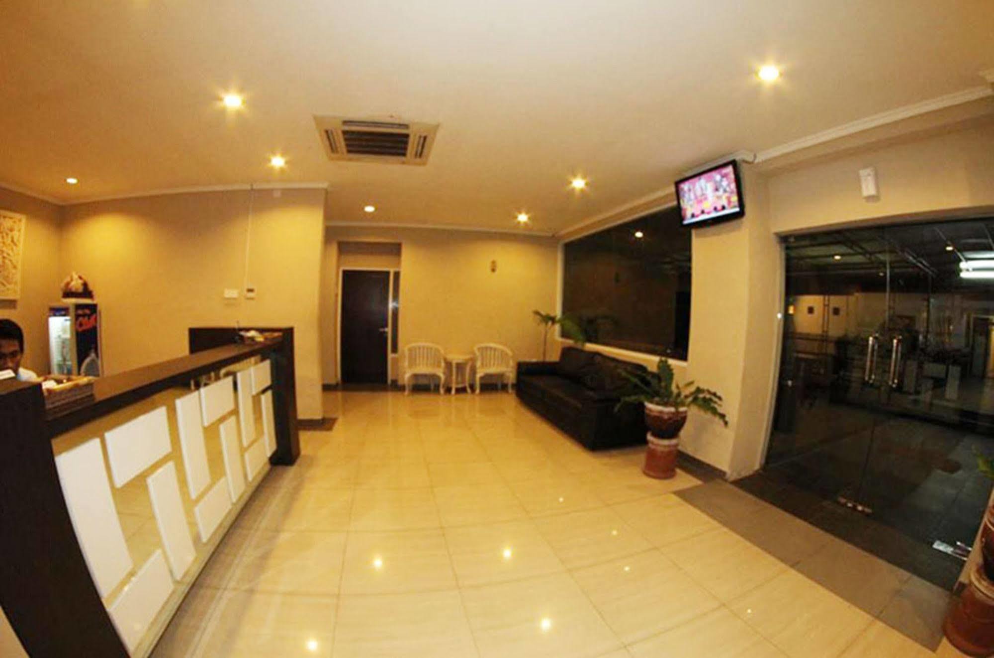 Saimai Residence Kuta  Exterior photo